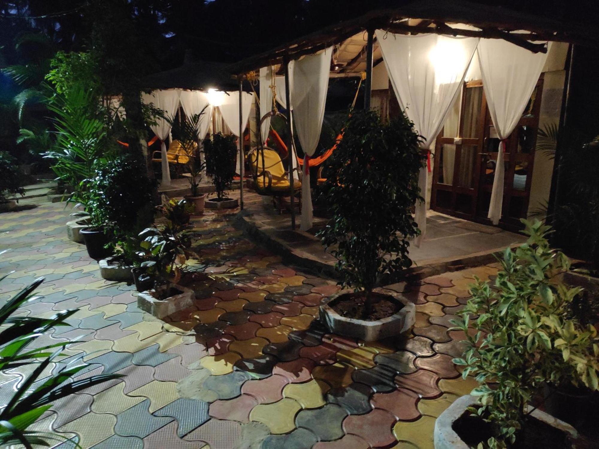 Tent Cressida Cyrus ปาโลเลม ภายนอก รูปภาพ